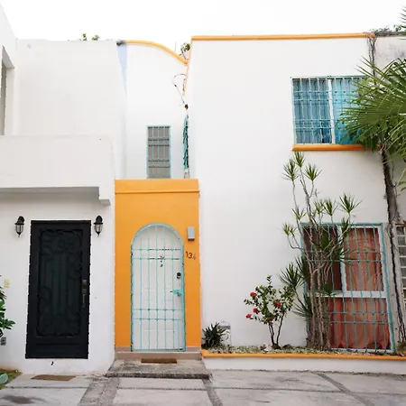 Casa De Colores